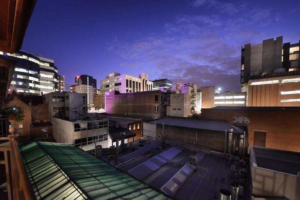 Mansions On Pulteney Aparthotel Adelaide Exterior photo